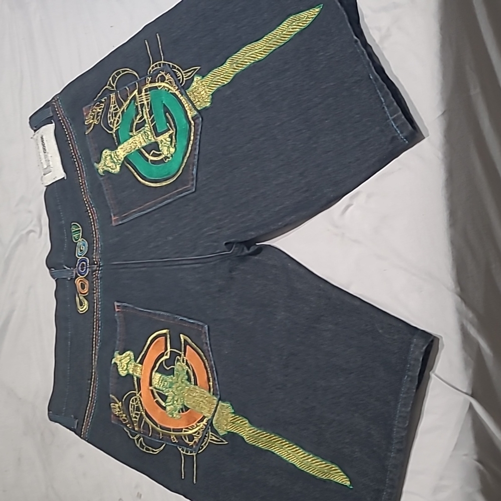 Coogi 42 x 36 shorts